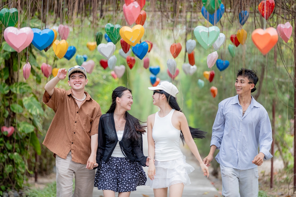 KHU VƯỜN TRÁI TIM